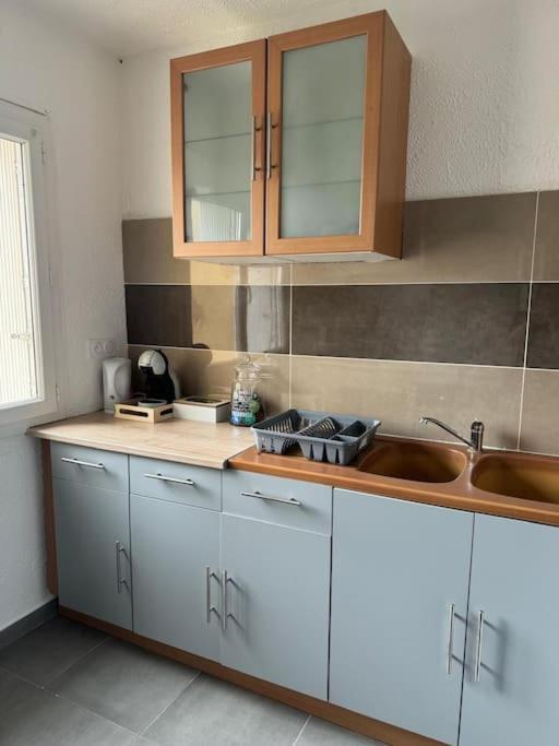 Bel Appartement Neuf, Bien Situe Carcassonne Buitenkant foto