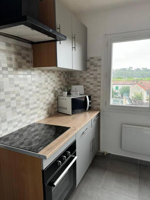 Bel Appartement Neuf, Bien Situe Carcassonne Buitenkant foto